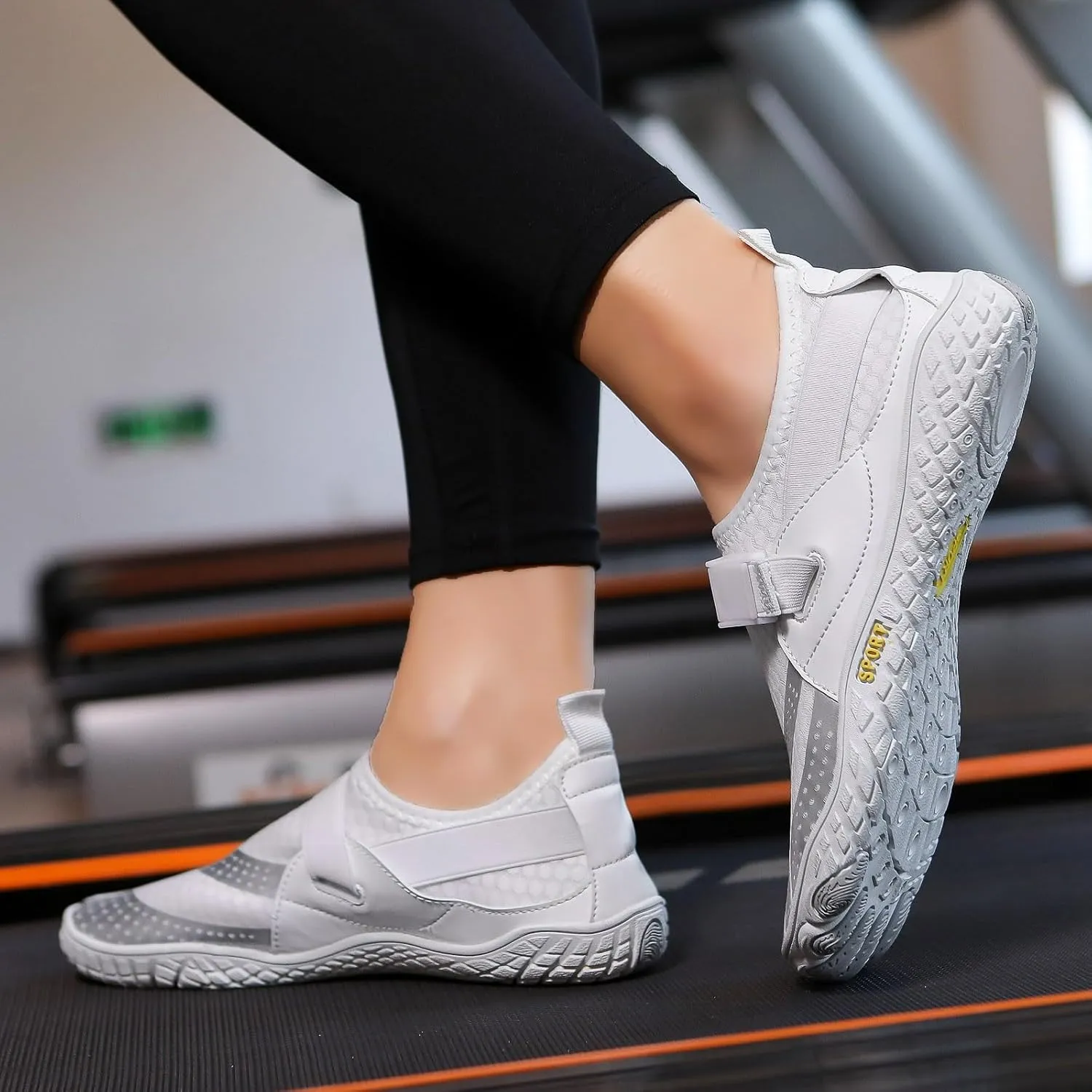 2025 Water Shoe Women Men Flats Slippers Comfortable Non-Slip Walking Footwear Summer Beach Vacation Slides Breathable Soft Sole Sport Sneakers Indoor/Outdoor Slip-On Loafer Shoes