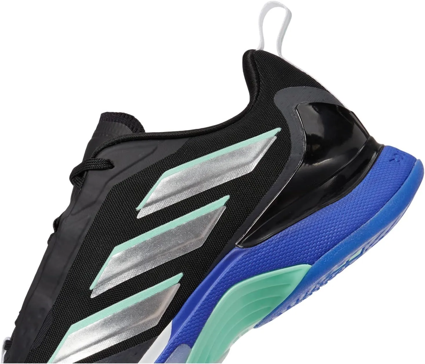 adidas Women's Avacourt Tennis Shoe