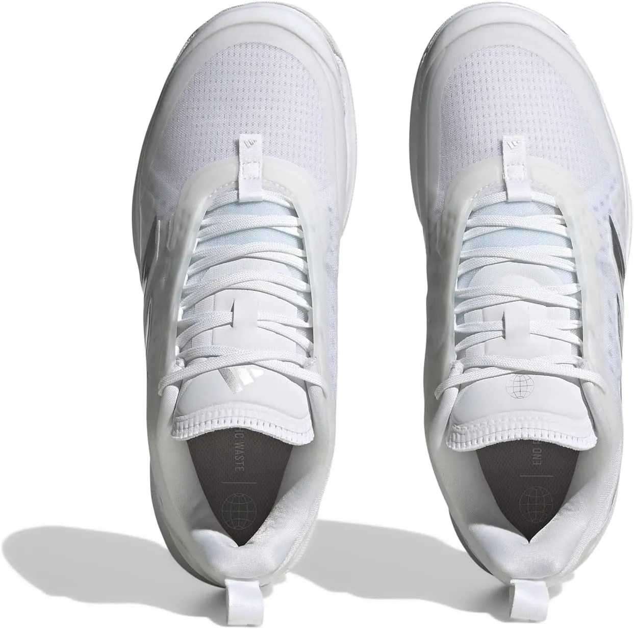 adidas Women's Avacourt Tennis Shoe