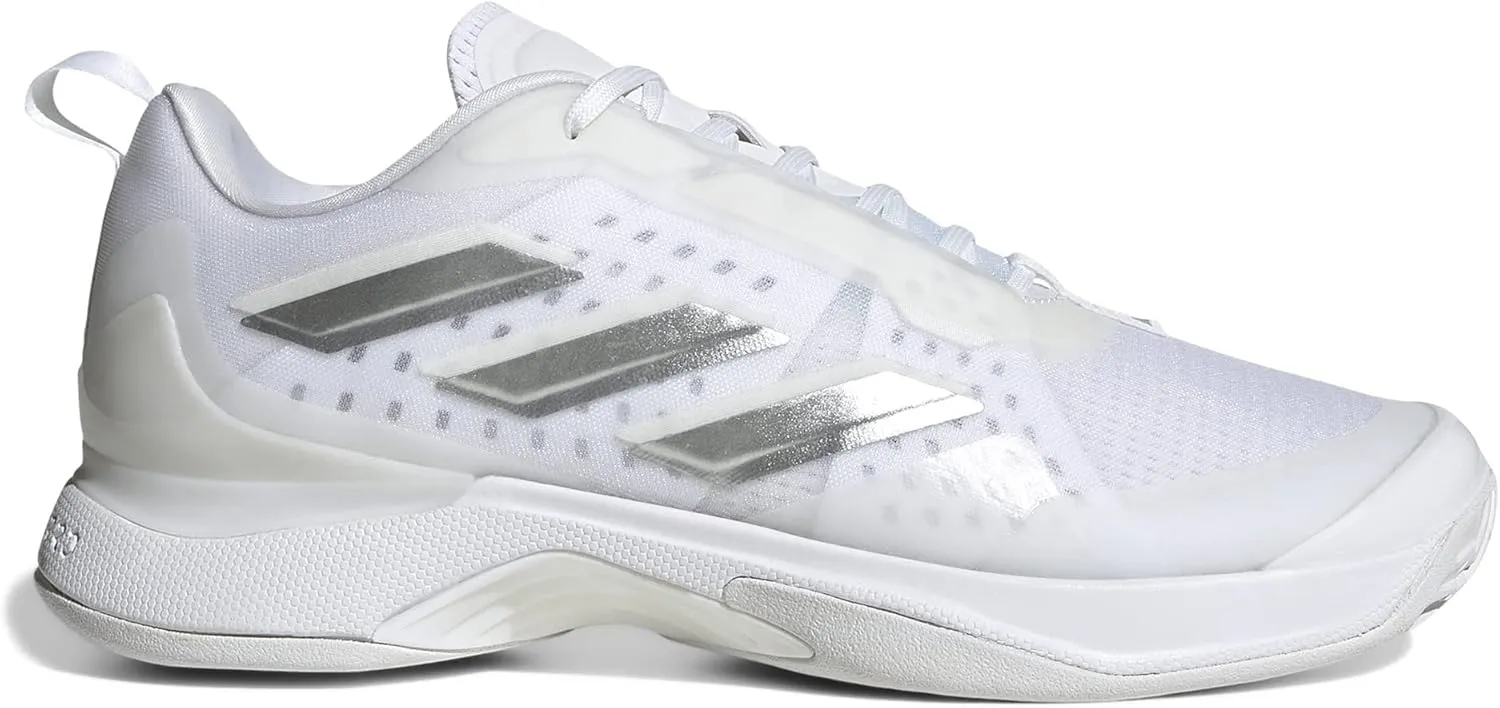 adidas Women's Avacourt Tennis Shoe