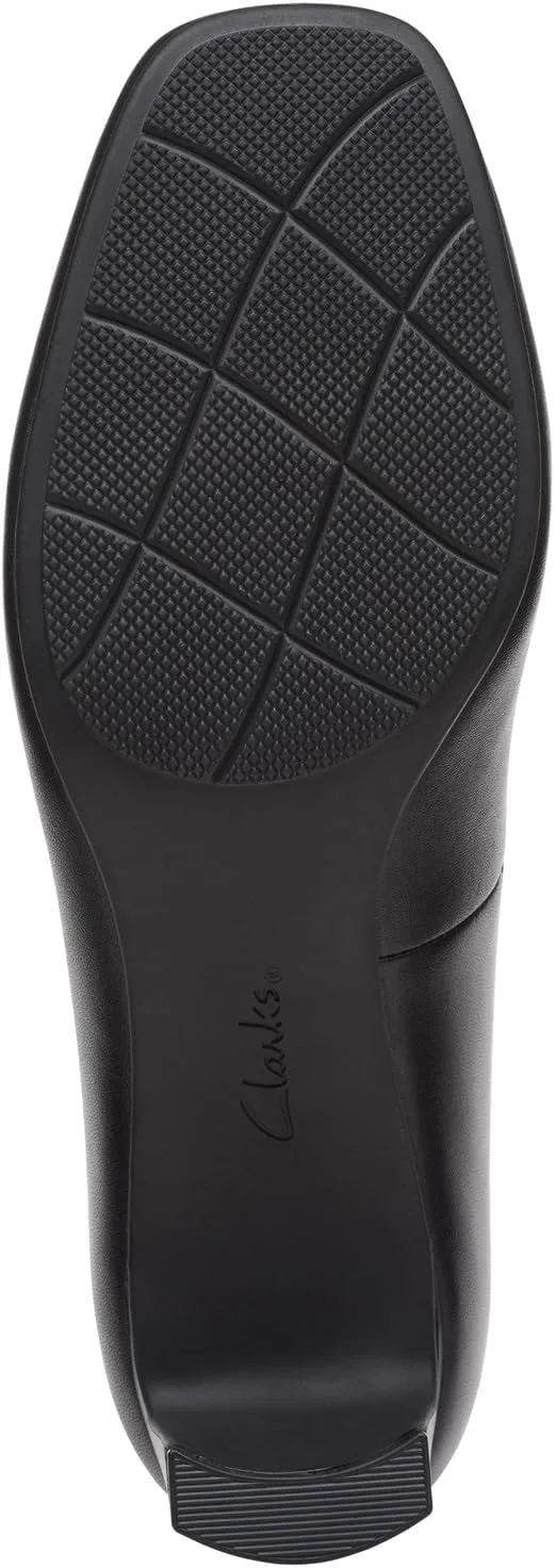 Clarks Women's Kyndall Iris Pump