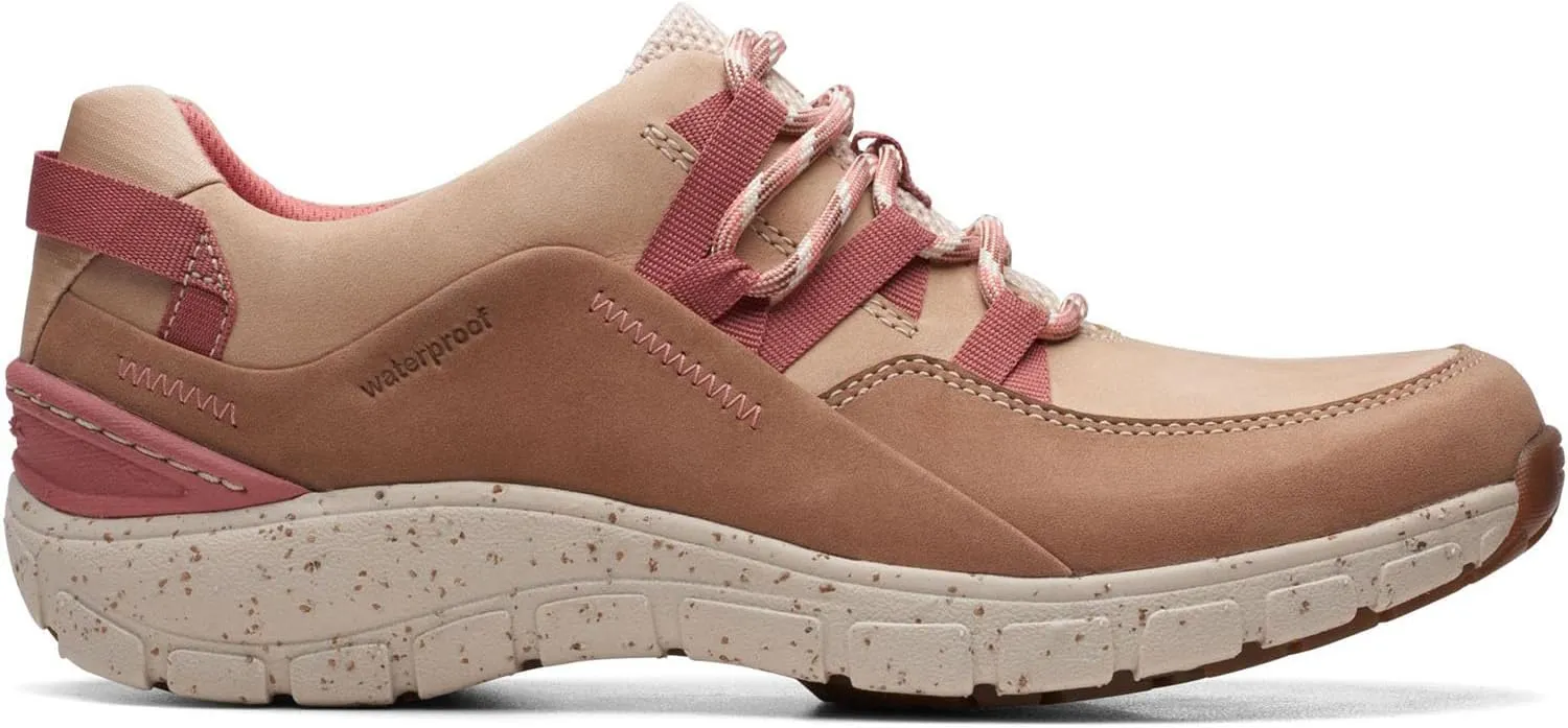 Clarks Women's Wave Range Ap Sneaker