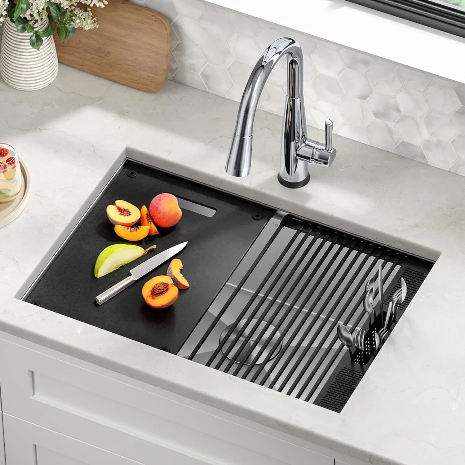 DELTA FAUCET Rivet 27-Inch Workstation Kitchen Sink Undermount 16 Gauge Stainless Steel Single Bowl with WorkFlow Ledge and Chef’s Kit of 6 Accessories, 95B931-27S-SS