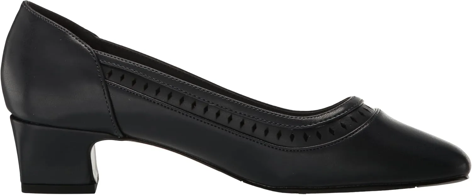 Easy Street Women's Giana Pump