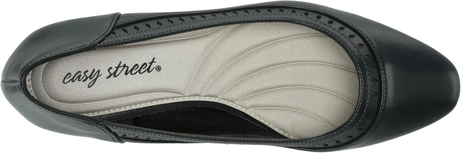 Easy Street Women's Giana Pump