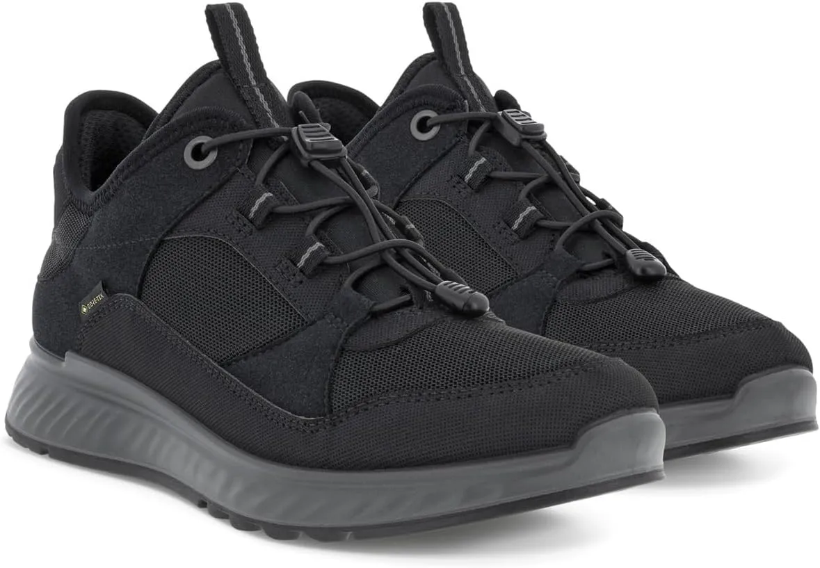 ECCO Women's Outdoor Shoe. Sneaker