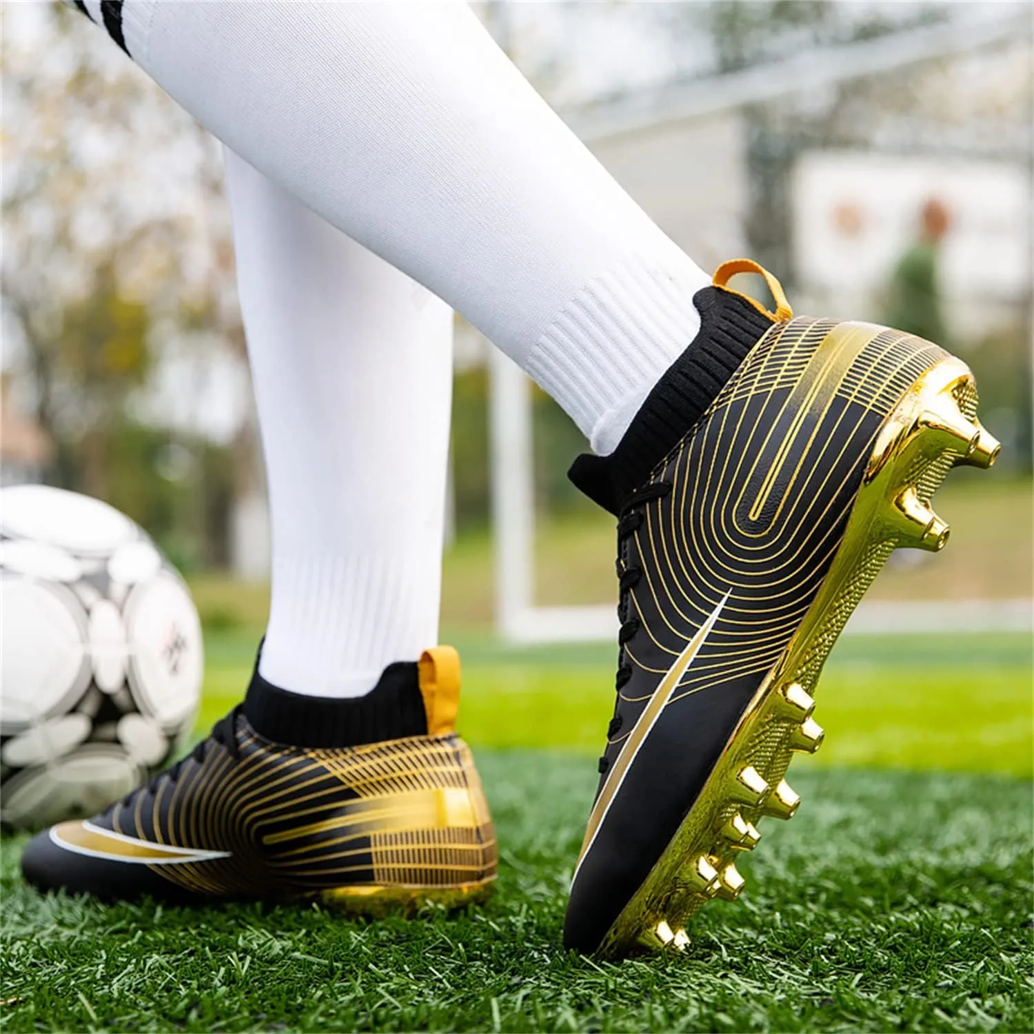 MDPCX Competitive Unisex Kids Soccer Shoes Men Indoor Outdoor Football Boots Athletic Turf Team Cleat Running Sports Lightweight Breathable Anti-Skid Damping Shoes