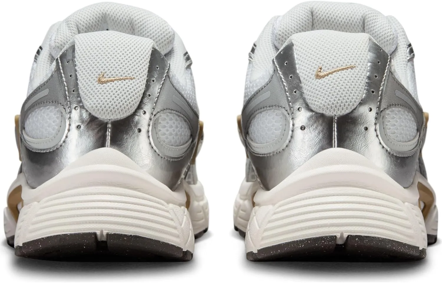 Nike Men's V5 Runner Sneaker
