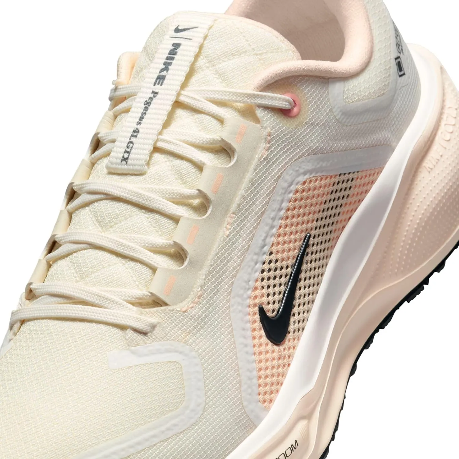 Nike Women's Pegasus 41 Gore-tex Sneaker