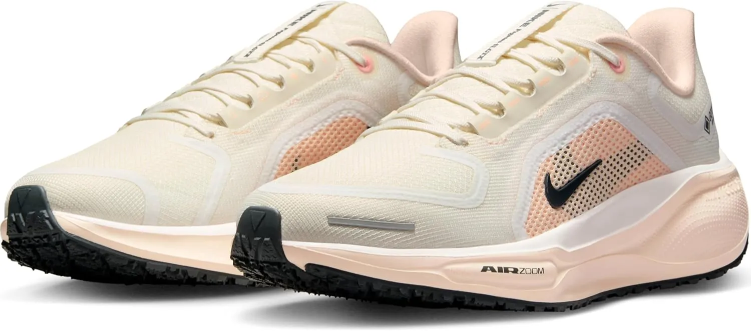 Nike Women's Pegasus 41 Gore-tex Sneaker