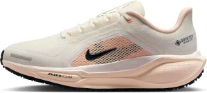 Nike Women's Pegasus 41 Gore-tex Sneaker