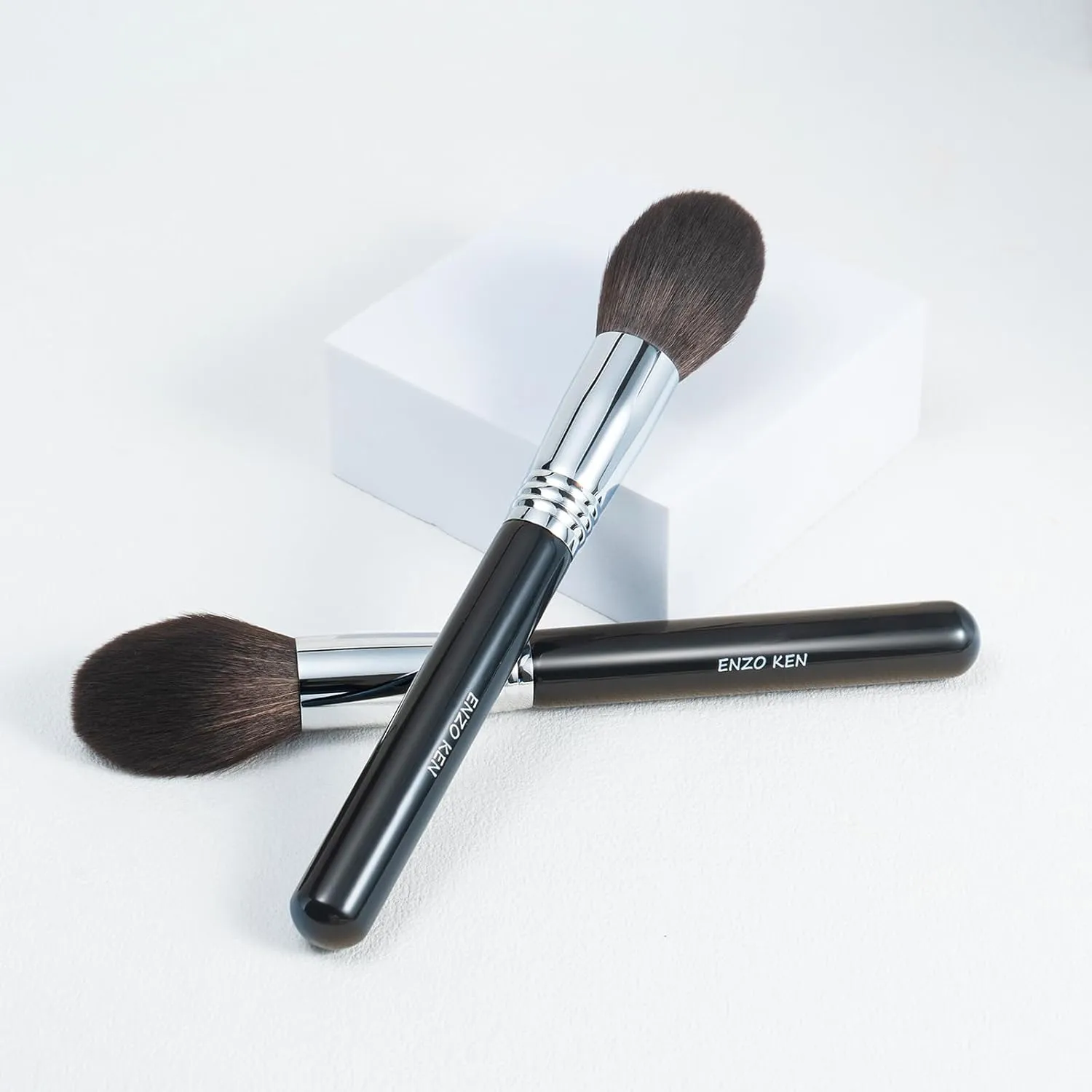 Powder Brush, Highlighting Brush, Contour Brushes, Face Blending Brush, Fluffy Blush Brush for Cheeks, Nose Highlighter Brush. (908B)