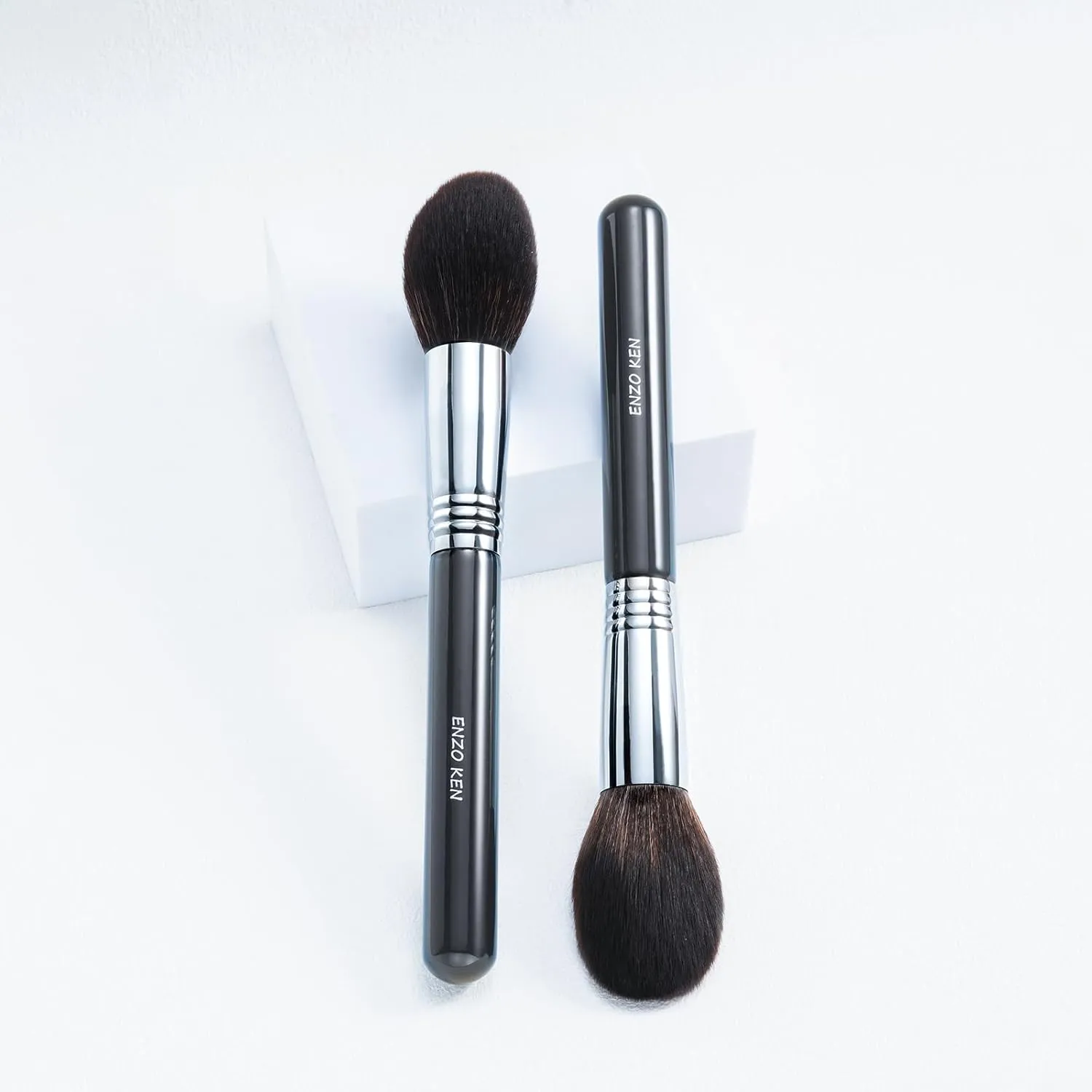 Powder Brush, Highlighting Brush, Contour Brushes, Face Blending Brush, Fluffy Blush Brush for Cheeks, Nose Highlighter Brush. (908B)