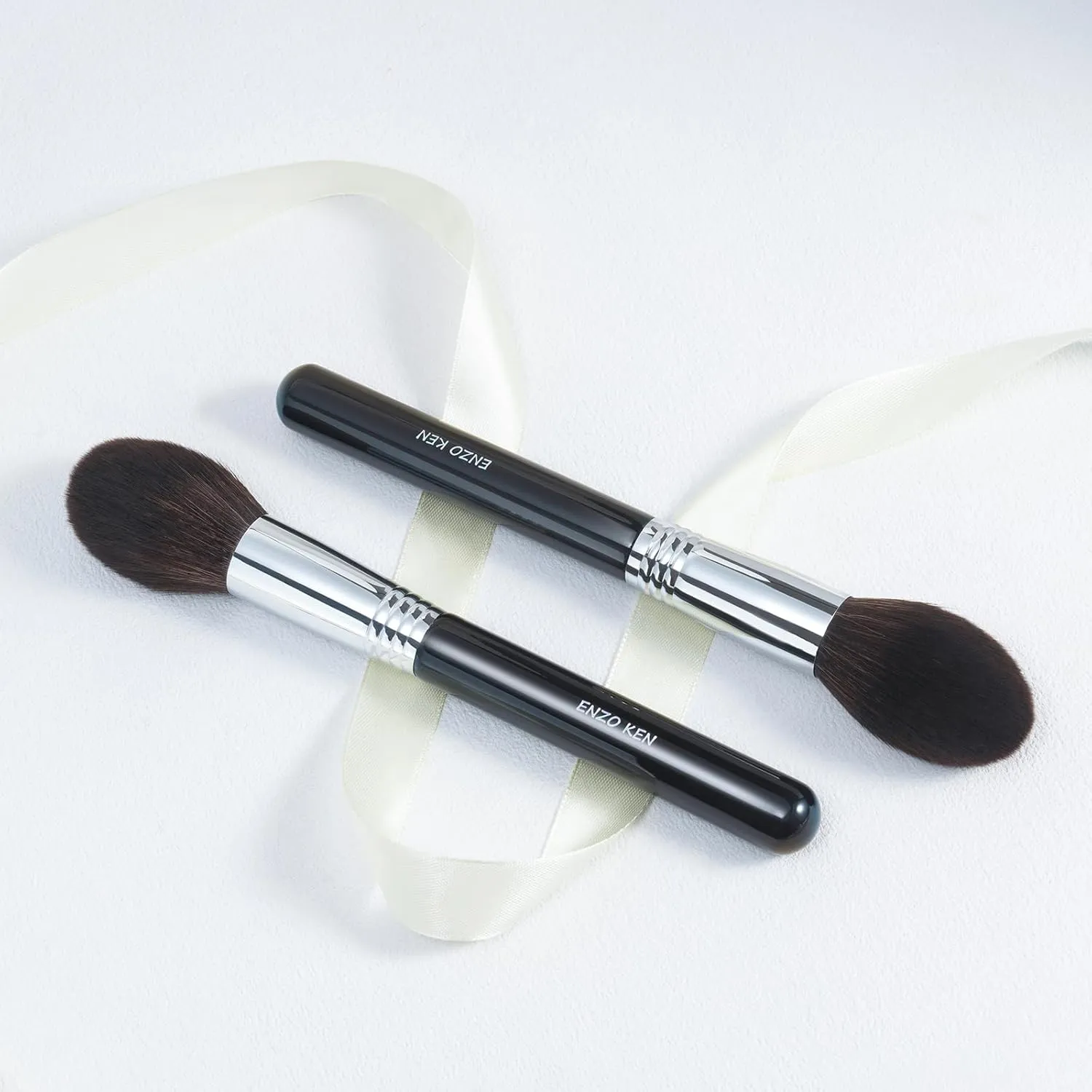 Powder Brush, Highlighting Brush, Contour Brushes, Face Blending Brush, Fluffy Blush Brush for Cheeks, Nose Highlighter Brush. (908B)