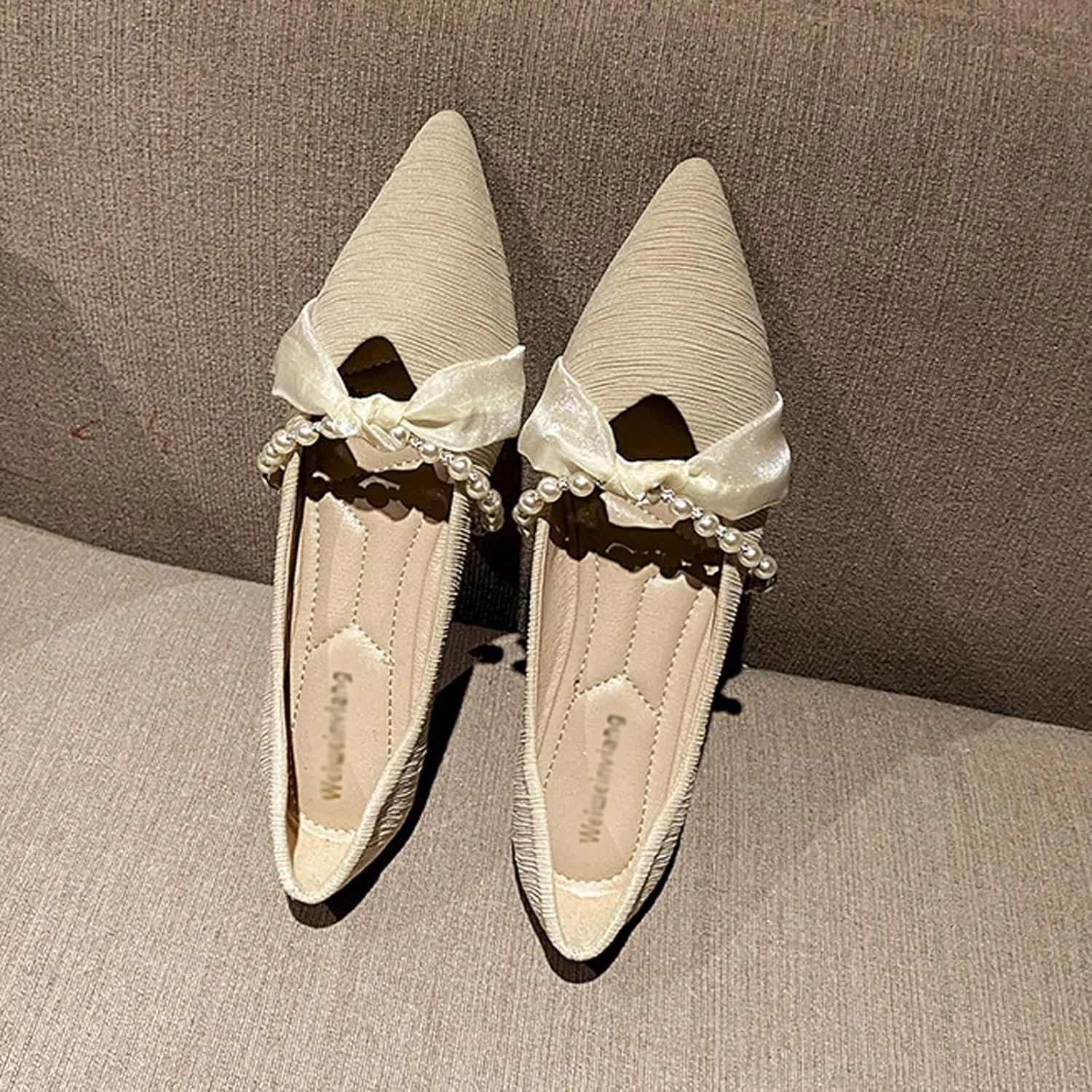 Women Pointed Toe Pearl Slip-on Flat Loafers,Comfortable Ribbon Bow Closed Toe Ballet Flats Cute Low Heel Work Dress Loafers