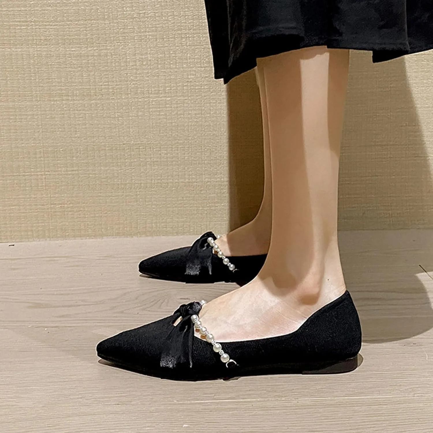 Women Pointed Toe Pearl Slip-on Flat Loafers,Comfortable Ribbon Bow Closed Toe Ballet Flats Cute Low Heel Work Dress Loafers
