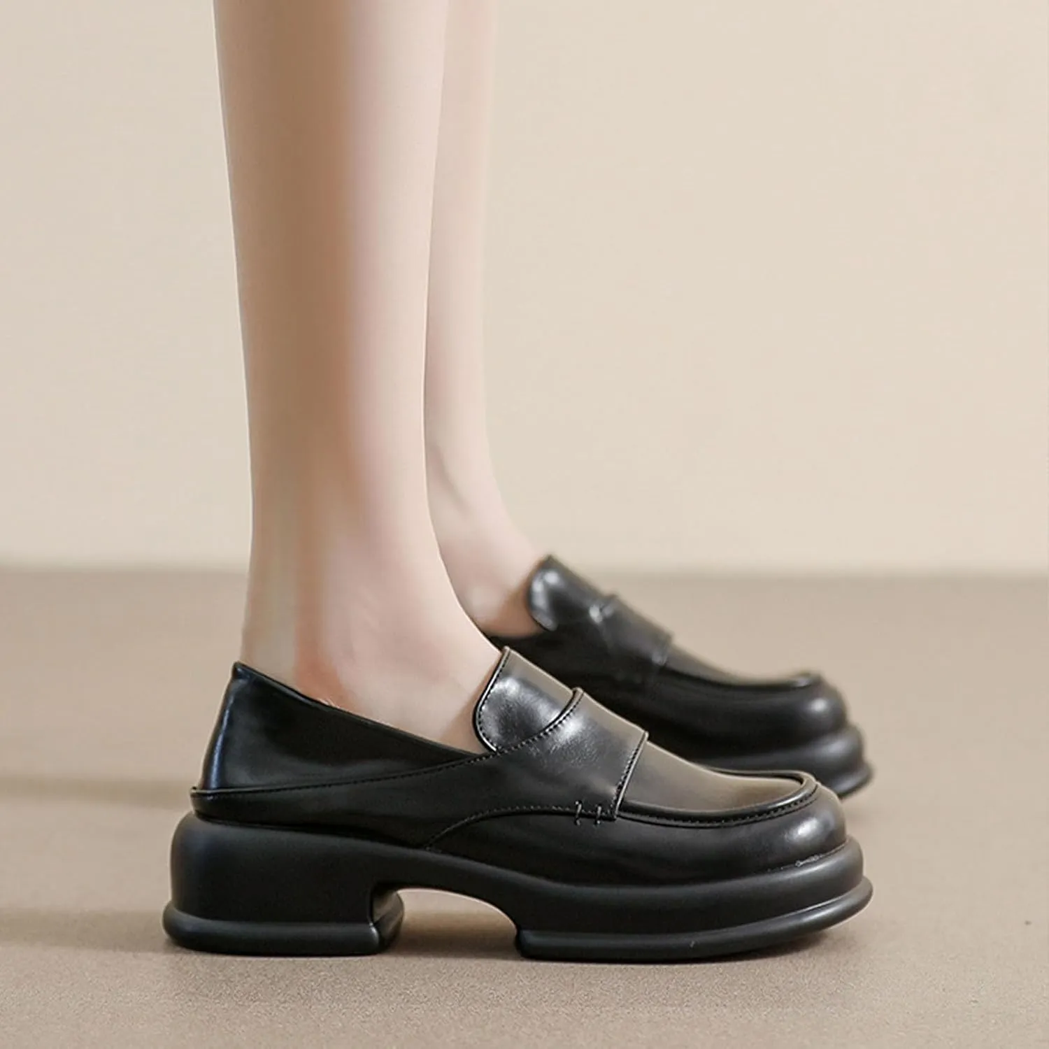 Women's Loafers, Slip-On Comfortable Round Toe Platform Chunky Heel Loafers for Women, Women's Business Casual Shoes (Black,8)