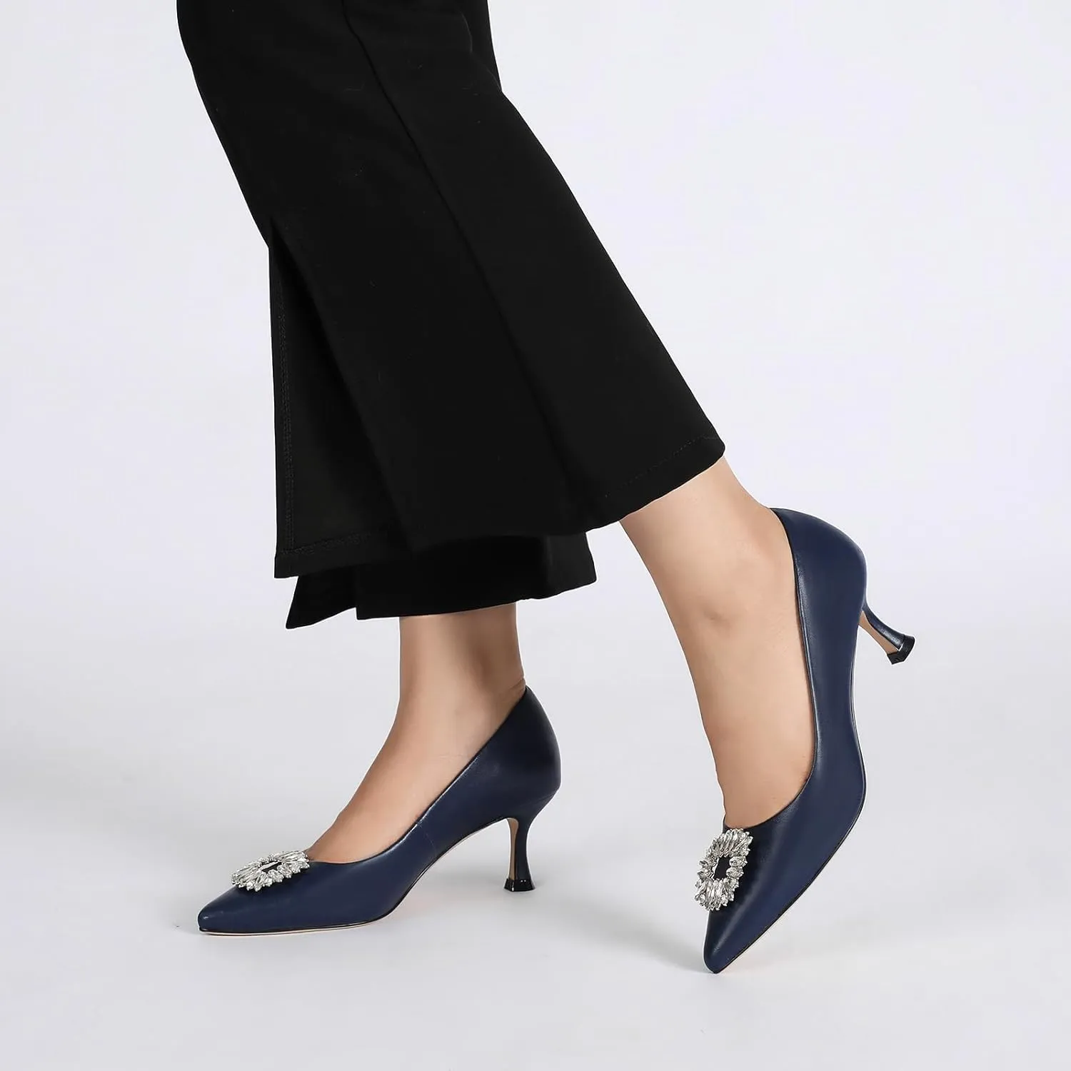 Women's Low Heels Pump Genuine Leather Kitten Heel 2.3 inch Pointy Toe Daily Pumps