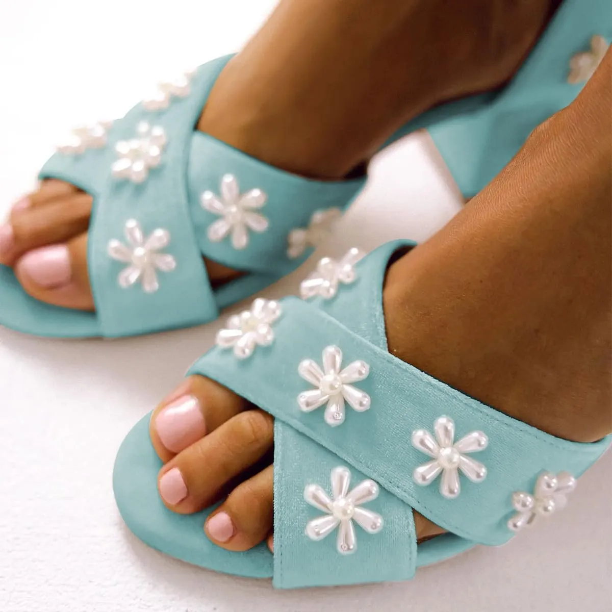 XYD Women Graceful Bloom Pearl Flower Bridal Sandals Ankle Strap Open Toe Chunky Low Heels Romantic Shoes