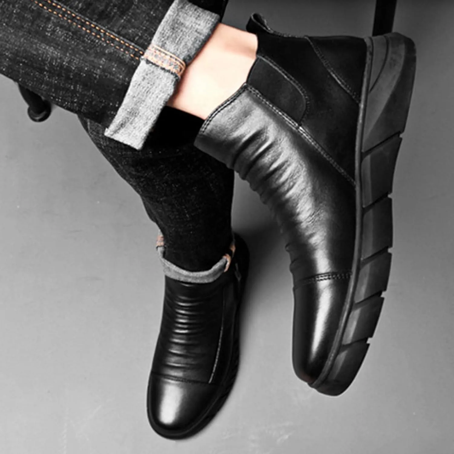Zeberfi Men's Italian High-top Casual Leather Boots Fashion Winter Fleece-Lined Waterproof Sneaker Boot Round Toe Side Zipper Pleated Retro Comfortable Business Chukka Booties